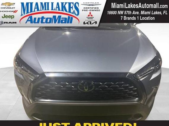 TOYOTA COROLLA CROSS 2024 7MUAAAAG9RV107700 image